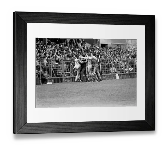 Framed Print : English League Division Two match. Bolton Wanderers 0 v Chelsea 1. May 1983 MF11-27-007 Framed Print : English League Division Two match. Bolton Wanderers 0 v Chelsea 1. May 1983 MF11-27-007