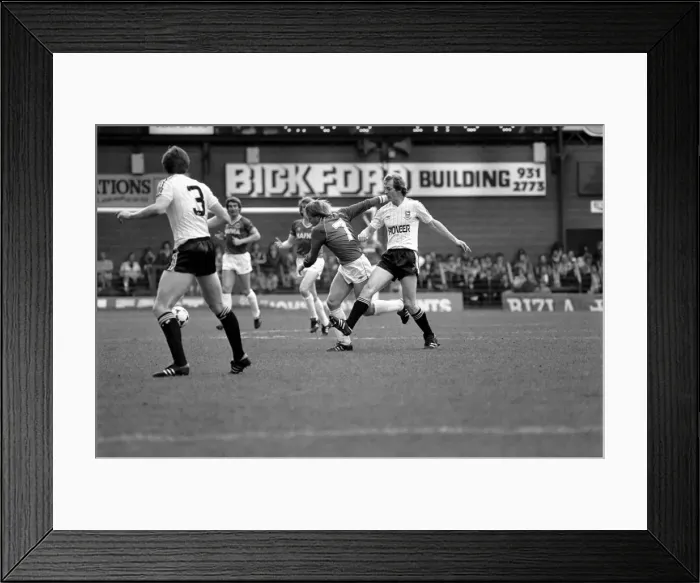 Framed Print : English League Division One match. Everton 1 v Ipswich Town 1. May 1983 MF11-28-014 Framed Print : English League Division One match. Everton 1 v Ipswich Town 1. May 1983 MF11-28-014