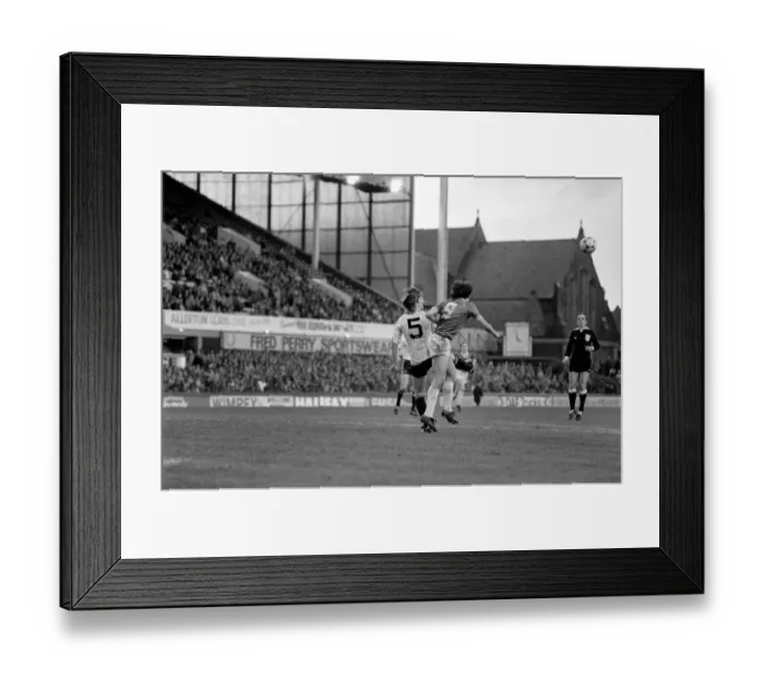 Framed Print : English League Division One match. Everton 1 v Ipswich Town 1. May 1983 MF11-28-002