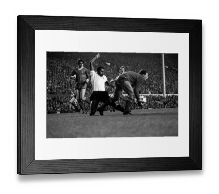 Framed Print : English League Division One match at Anfield. Liverpool 3 v Watford 1