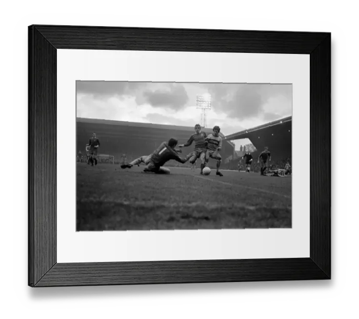 Framed Print : English League Division One match at Anfield Liverpool 2 v West Ham United 0 Framed Print : English League Division One match at Anfield Liverpool 2 v West Ham United 0