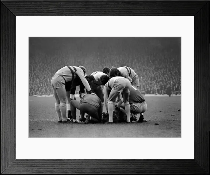 Framed Print : English League Division One match at Anfield Liverpool 2 v West Ham United 0 Framed Print : English League Division One match at Anfield Liverpool 2 v West Ham United 0