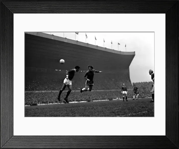 Framed Print : Sport: Football: Manchester United v. Chelsea. Action from the match Framed Print : Sport: Football: Manchester United v. Chelsea. Action from the match