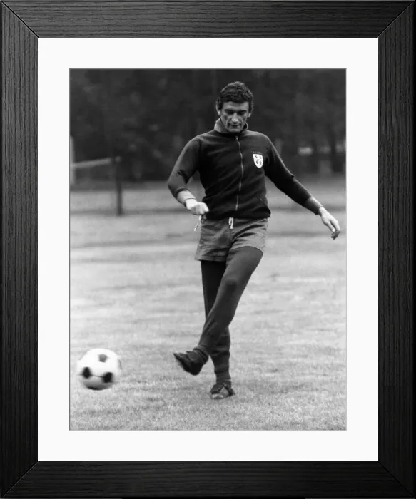 Framed Print : Luigi Riya striker of Cagliari (Sardinia), pictured training for their match against Framed Print : Luigi Riya striker of Cagliari (Sardinia), pictured training for their match against