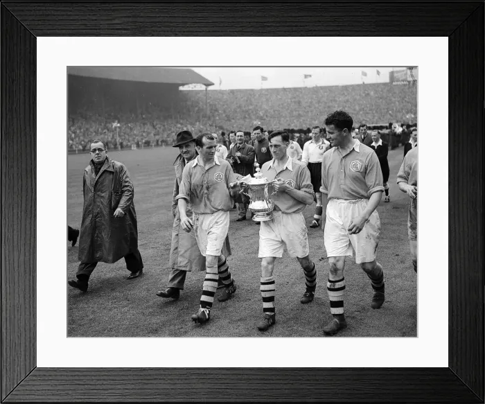 Framed Print : FA Cup Final at Wembley Stadium. Arsenal 2 v Liverpool 0. 29th April 1950