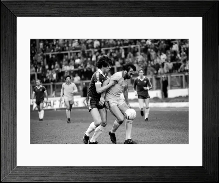 Framed Print : Division Two Football 1980 / 81 Season. Chelsea v Cardiff, Stamford Bridge Framed Print : Division Two Football 1980 / 81 Season. Chelsea v Cardiff, Stamford Bridge