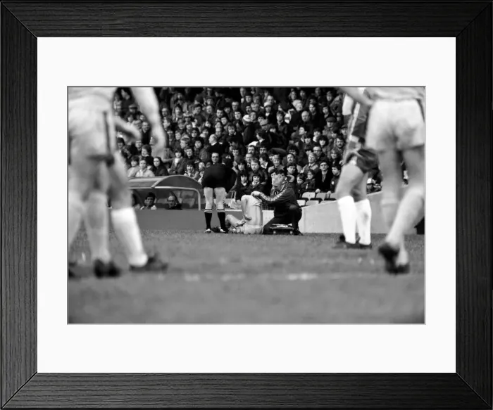 Framed Print : Division Two Football 1980 / 81 Season. Chelsea v Cardiff, Stamford Bridge Framed Print : Division Two Football 1980 / 81 Season. Chelsea v Cardiff, Stamford Bridge