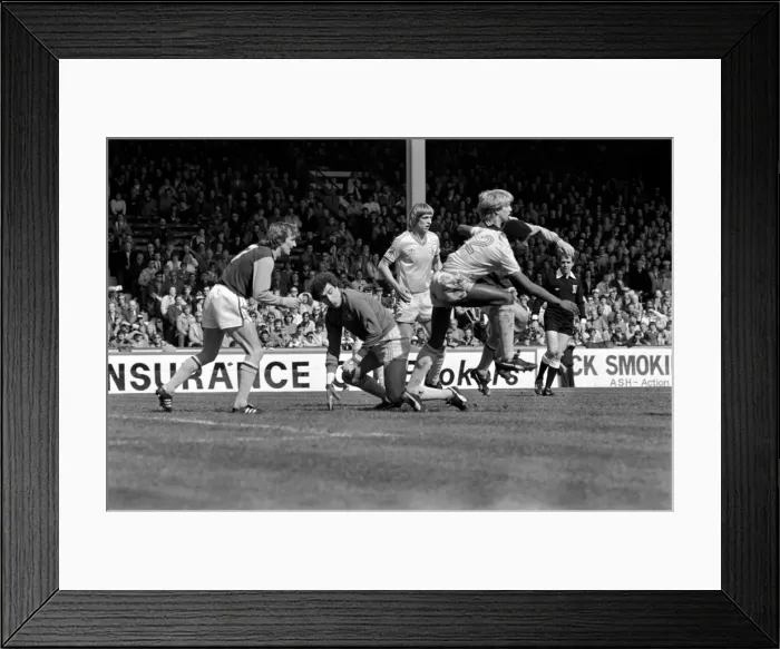 Framed Print : Division One Football 1980  /  81 Season. Aston Villa v Nottingham Forest, Villa Park