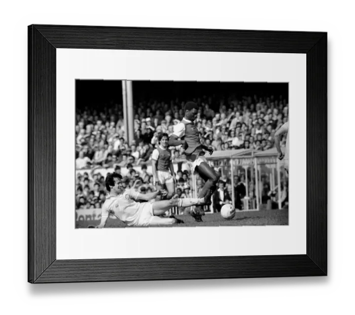 Framed Print : Division One Football 1980  /  81 Season Arsenal v Leeds United, Highbury