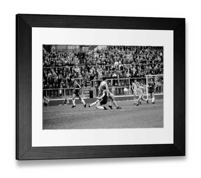 Framed Print : Division Two Football 1980 / 81 Season. Chelsea v Cardiff, Stamford Bridge Framed Print : Division Two Football 1980 / 81 Season. Chelsea v Cardiff, Stamford Bridge