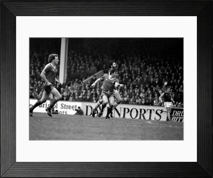 Framed Print : Division One Football 1980 / 81 Season Aston Villa v Middlesbrough, Villa Park Framed Print : Division One Football 1980 / 81 Season Aston Villa v Middlesbrough, Villa Park