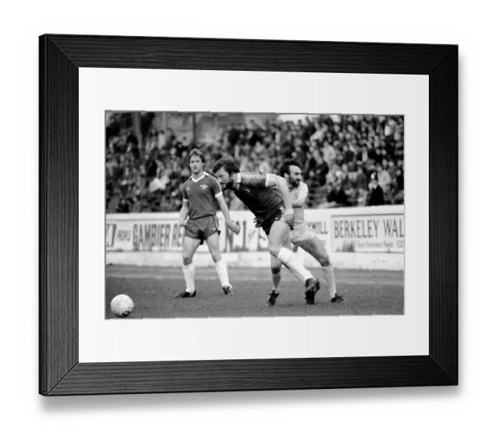 Framed Print : Division Two Football 1980 / 81 Season. Chelsea v Cardiff, Stamford Bridge Framed Print : Division Two Football 1980 / 81 Season. Chelsea v Cardiff, Stamford Bridge