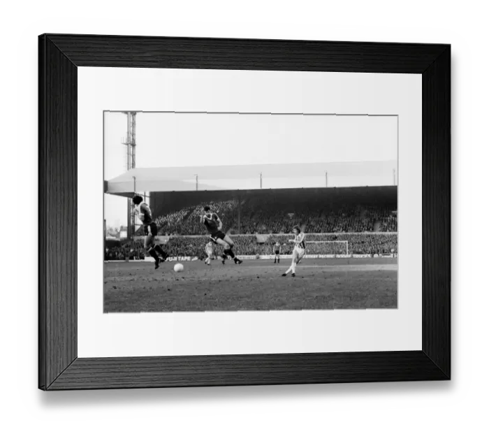 Framed Print : English League Division One match. Stoke City 0 v Manchester United 3