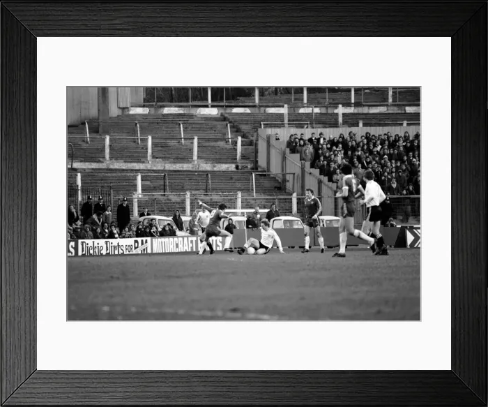 Framed Print : Division Two Football 1980  /  81 Season. Chelsea v Swansea, Stamford Bridge