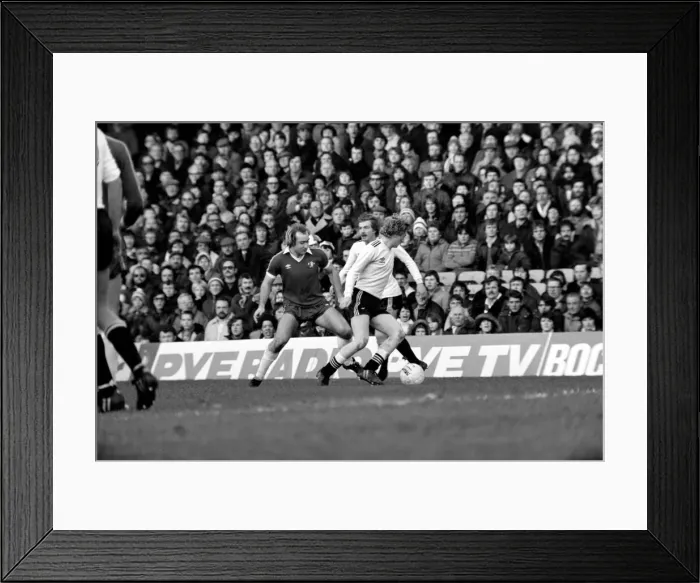 Framed Print : Division Two Football 1980  /  81 Season. Chelsea v Swansea, Stamford Bridge