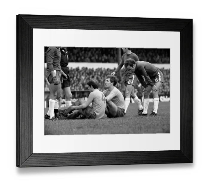 Framed Print : English League Division One match at Stamford Bridge Chelsea 1 v Everton 1