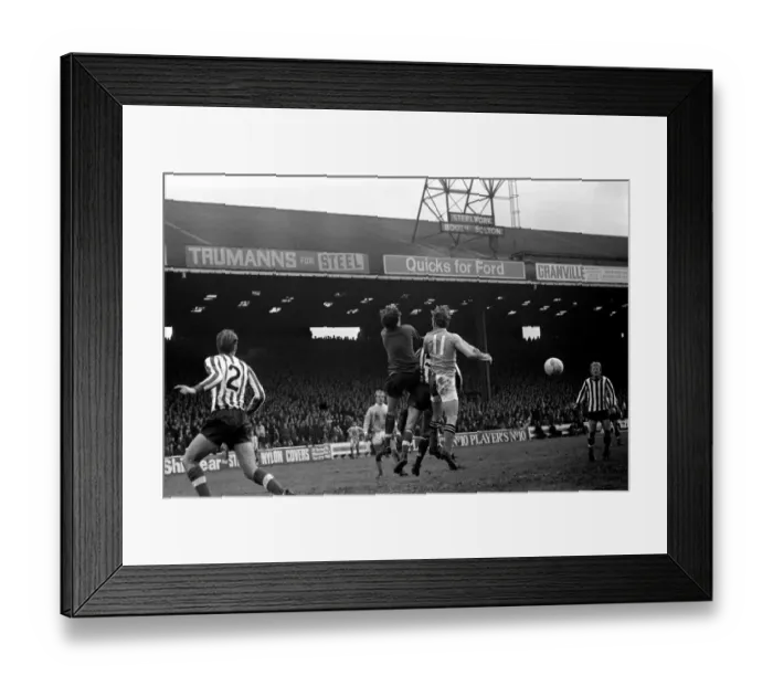 Framed Print : English League Division One match at Maine Road Manchester City 1 v Southampton 0
