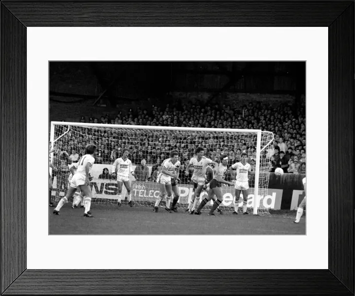 Framed Print : Watford 2 v. Liverpool 0. Division One Football. December 1986 LF21-14-018 Framed Print : Watford 2 v. Liverpool 0. Division One Football. December 1986 LF21-14-018