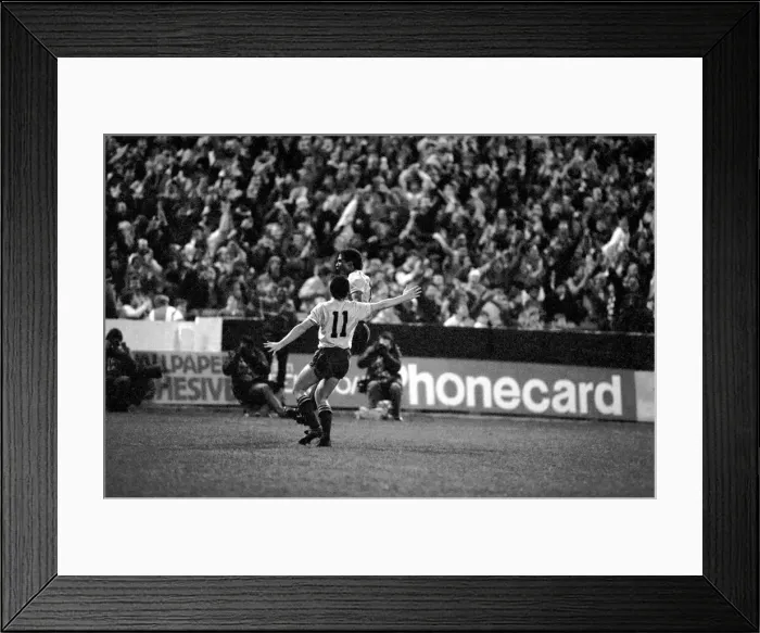 Framed Print : Watford 2 v. Liverpool 0. Division One Football. December 1986 LF21-14-046 Framed Print : Watford 2 v. Liverpool 0. Division One Football. December 1986 LF21-14-046