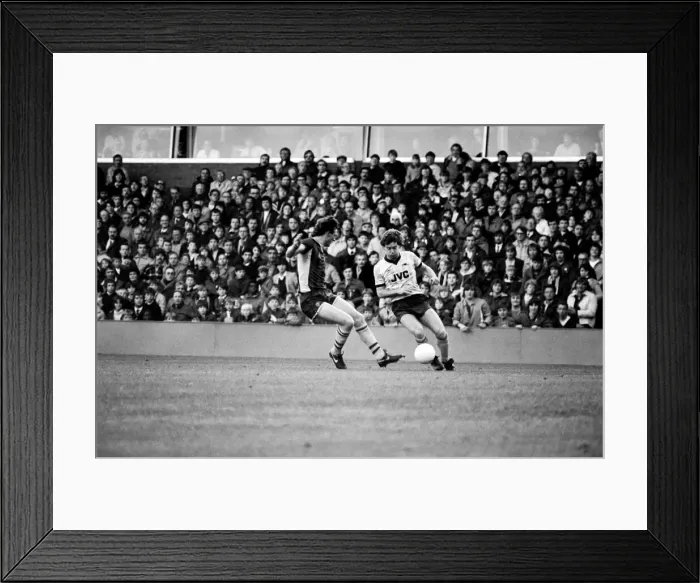 Framed Print : Division One Football 1983 / 84 Season. Aston Villa v Arsenal, Villa Park Framed Print : Division One Football 1983 / 84 Season. Aston Villa v Arsenal, Villa Park