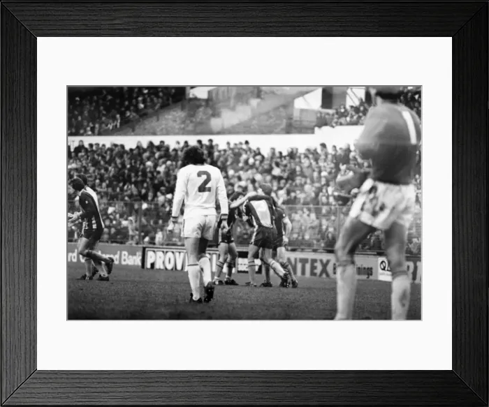 Framed Print : Leeds United 0 v. Southampton 3. Division One Football. January 1981 MF01-07-038 Framed Print : Leeds United 0 v. Southampton 3. Division One Football. January 1981 MF01-07-038