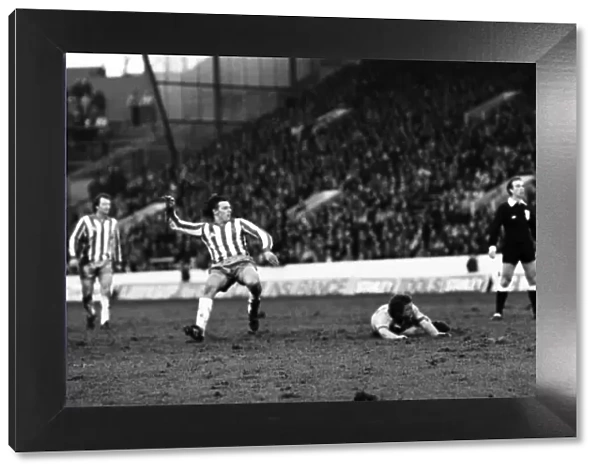 Sheffield Wednesday 0 v. Chelsea 0. Division Two Football. January 1981 MF01-08-051