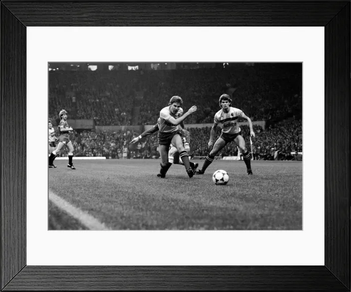 Framed Print : Division One Football 1985  /  86 Season. Manchester United v Watford, Old Trafford