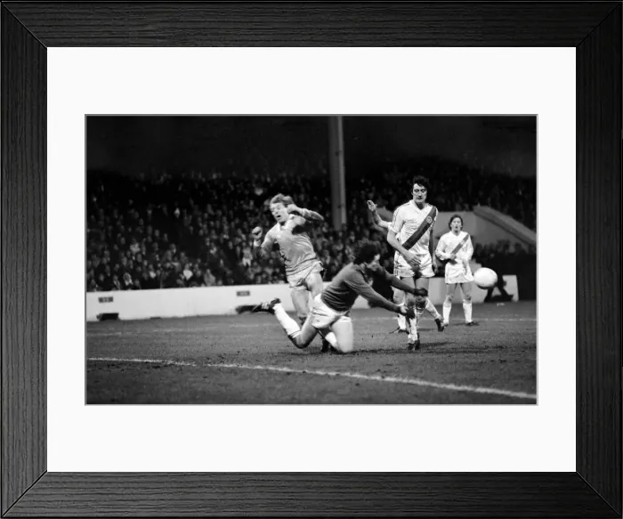 Framed Print : Manchester City 4 v. Crystal Palace 0. F. A Cup Football. January 1981 MF01-03-007 Framed Print : Manchester City 4 v. Crystal Palace 0. F. A Cup Football. January 1981 MF01-03-007