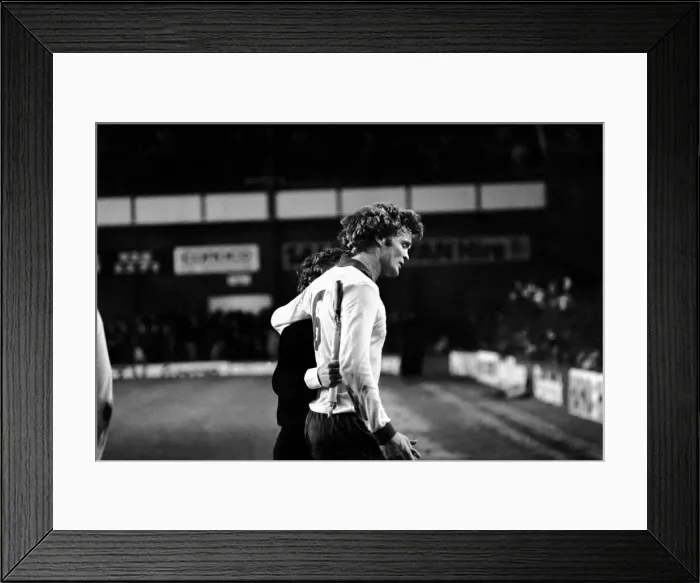 Framed Print : Everton 2 v. Arsenal 0. F. A Cup. January 1981 MF01-01-063 Framed Print : Everton 2 v. Arsenal 0. F. A Cup. January 1981 MF01-01-063