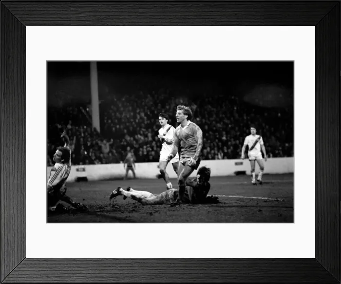 Framed Print : Manchester City 4 v. Crystal Palace 0. F. A Cup Football. January 1981 MF01-03-015 Framed Print : Manchester City 4 v. Crystal Palace 0. F. A Cup Football. January 1981 MF01-03-015