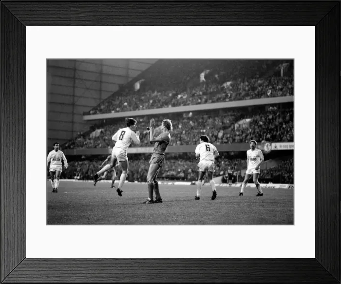Framed Print : Division One Football 1985 / 86 Season. Chelsea v. Tottenham Hotspur, Stamford Bridge Framed Print : Division One Football 1985 / 86 Season. Chelsea v. Tottenham Hotspur, Stamford Bridge