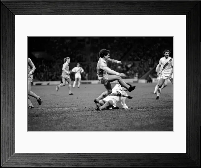 Framed Print : Manchester City 4 v. Crystal Palace 0. F. A Cup Football. January 1981 MF01-03-006