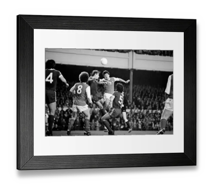 Framed Print : Division One Football 1980 / 81 Season. Arsenal v Everton, Highbury Framed Print : Division One Football 1980 / 81 Season. Arsenal v Everton, Highbury