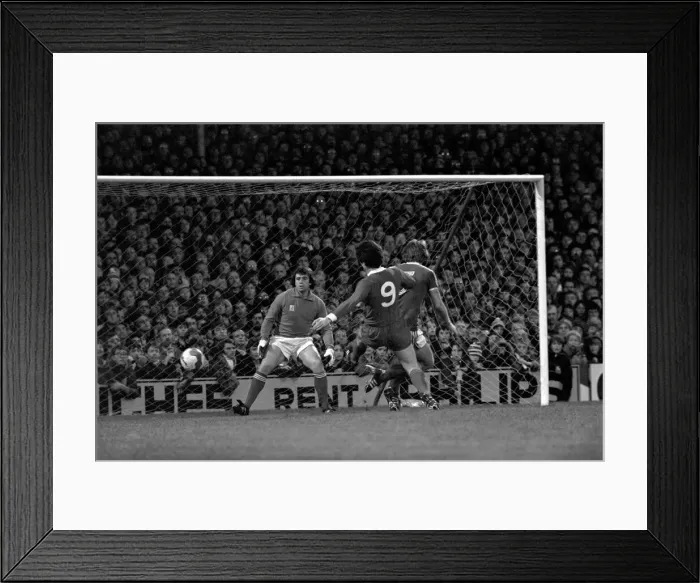 Framed Print : Division One Football 1980 / 81 Season. Ipswich v Liverpool, Portman Road Framed Print : Division One Football 1980 / 81 Season. Ipswich v Liverpool, Portman Road