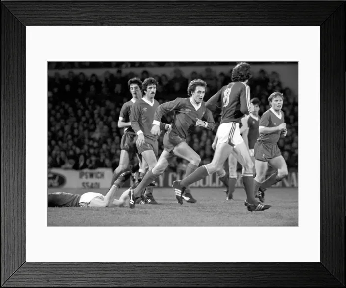 Framed Print : Division One Football 1980  /  81 Season. Ipswich v Liverpool, Portman Road