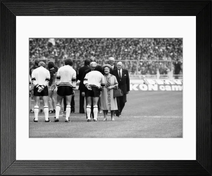 Framed Print : F. A. Cup Final. Manchester City 1 v. Tottenham Hotspur 1. May 1981 MF02-31-011 Framed Print : F. A. Cup Final. Manchester City 1 v. Tottenham Hotspur 1. May 1981 MF02-31-011