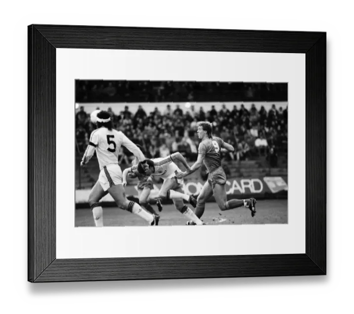 Framed Print : Chelsea 1 v. Luton 0. Division One Football. January 1986 LF18-01-039 Framed Print : Chelsea 1 v. Luton 0. Division One Football. January 1986 LF18-01-039