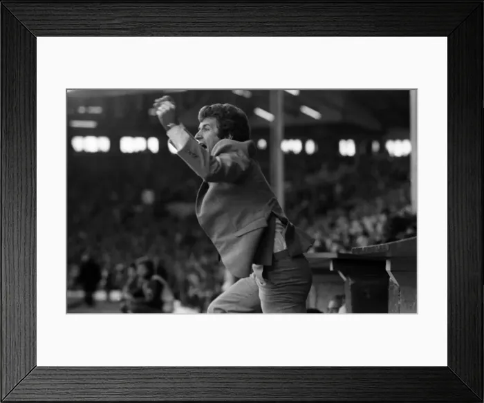 Framed Print : Liverpool 0 v. Sunderland 1. Division One Football. May 1981 MF02-27-010 Framed Print : Liverpool 0 v. Sunderland 1. Division One Football. May 1981 MF02-27-010