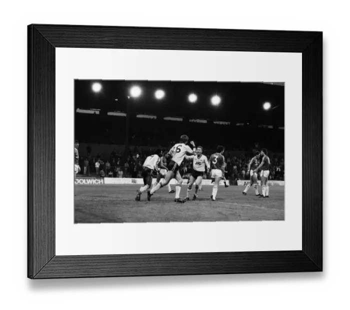 Framed Print : Charlton 0 v. Arsenal 2. Division One Football. November 1986 LF20-20-012 Framed Print : Charlton 0 v. Arsenal 2. Division One Football. November 1986 LF20-20-012