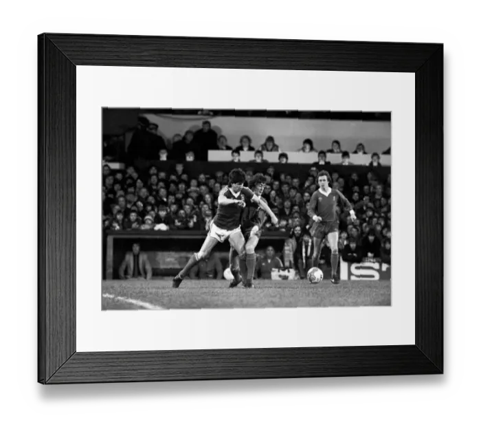 Framed Print : Division One Football 1980  /  81 Season. Ipswich v Liverpool, Portman Road