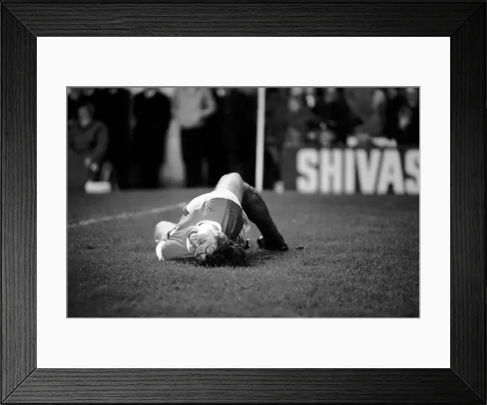 Framed Print : Division One Football 1980 / 81 Season. Arsenal v Everton, Highbury Framed Print : Division One Football 1980 / 81 Season. Arsenal v Everton, Highbury