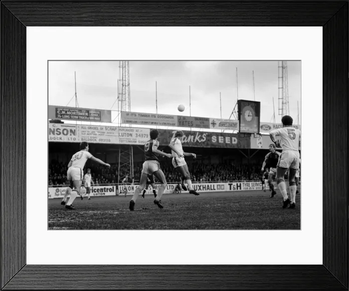Framed Print : Division Two Football 1980 / 81 Season. Luton v West Ham United, Kenilworth Road Framed Print : Division Two Football 1980 / 81 Season. Luton v West Ham United, Kenilworth Road