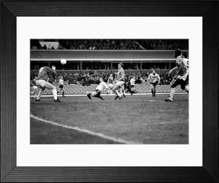 Framed Print : English League Division One match Birmingham City 2 v Manchester City 2