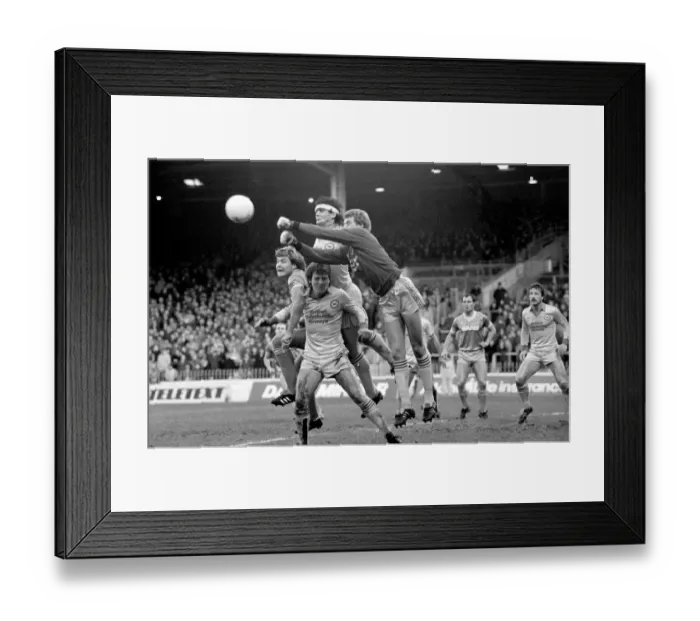Framed Print : English League Division One match at Maine Road Manchester City 1 v Brighton Framed Print : English League Division One match at Maine Road Manchester City 1 v Brighton