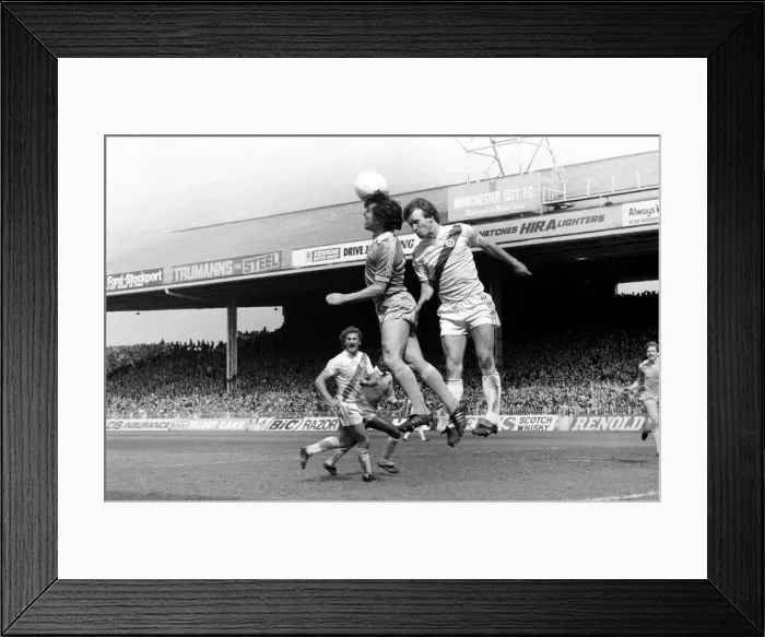 Framed Print : Manchester City 1 v. Crystal Palace 1. Division One Football. May 1981 MF02-28-032 Framed Print : Manchester City 1 v. Crystal Palace 1. Division One Football. May 1981 MF02-28-032