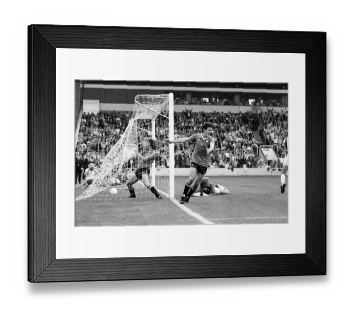 Framed Print : English League Division One match. West Bromich Albion 3 v Manchester United 1