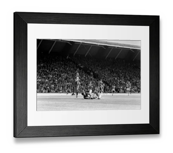 Framed Print : English League Division One match. Liverpool 2 v West Bromwich Albion 0 Framed Print : English League Division One match. Liverpool 2 v West Bromwich Albion 0