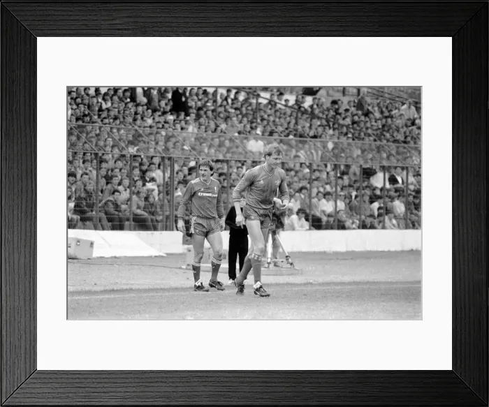 Framed Print : Chelsea 0 v. Liverpool 1. Division One Football. May 1986 LF19-12-090