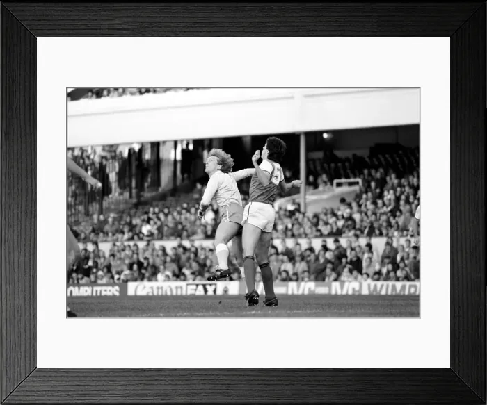 Framed Print : Division One Football 1985 / 86 Season. Arsenal v Manchester City, Highbury Framed Print : Division One Football 1985 / 86 Season. Arsenal v Manchester City, Highbury