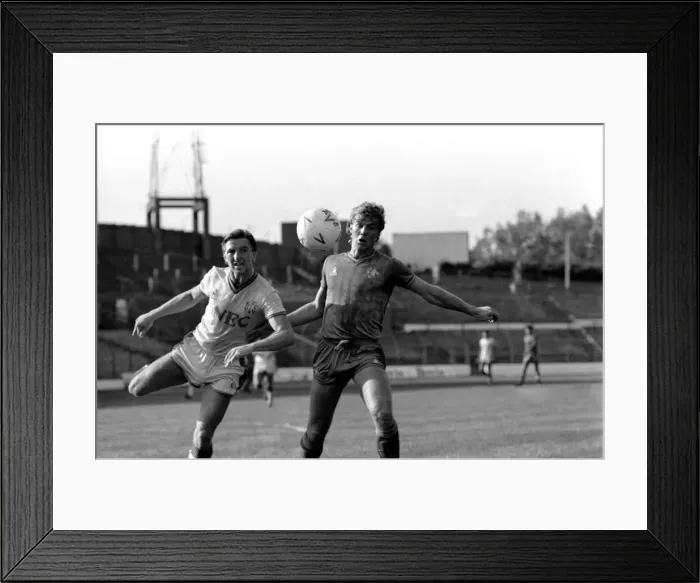 Framed Print : Division One Football 1985 / 86 Season, Chelsea v Everton, Stamford Bridge Framed Print : Division One Football 1985 / 86 Season, Chelsea v Everton, Stamford Bridge